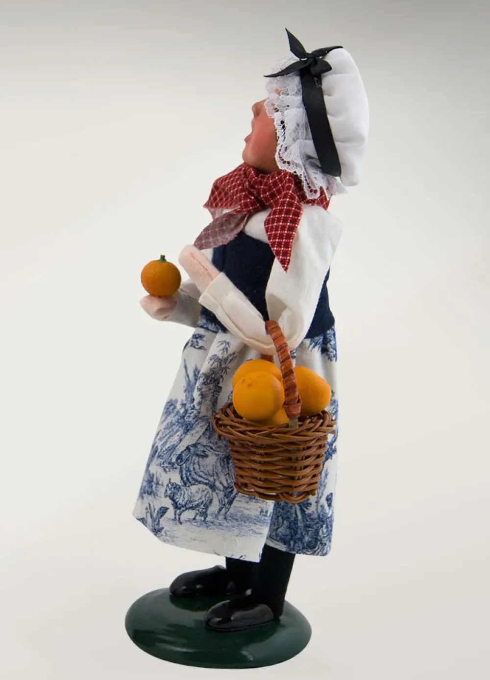 Byers Choice Cries Of London, Girl With Oranges, , 4322D^ Byers Choice