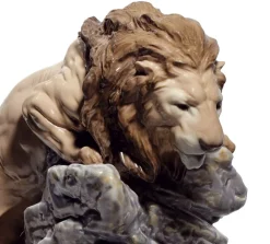 Fashion Lion Pouncing Speciality